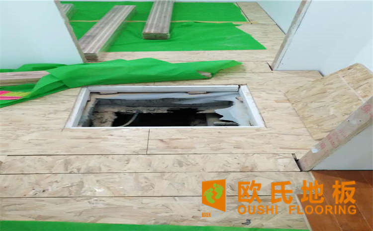 柞木篮球场木地板打磨翻新