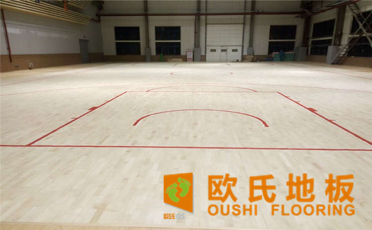 枫木篮球木地板安装