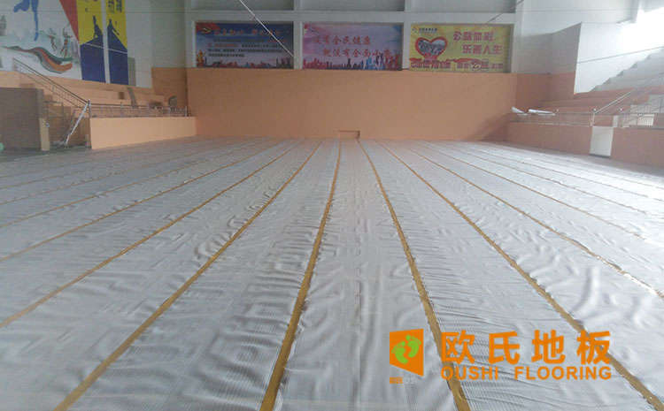 学校篮球馆木地板品牌电话