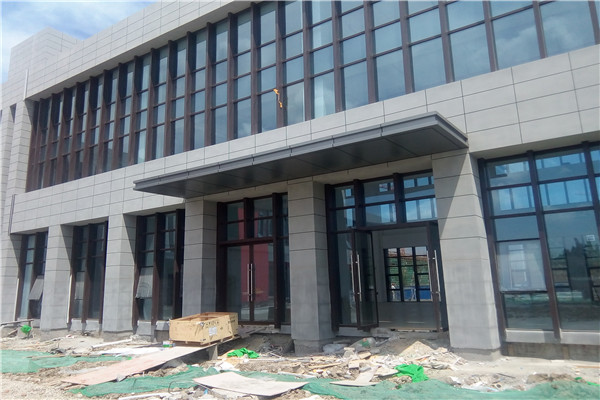 江苏省常卅市都市科技园室内篮球馆木地板项目已竣工--单龙骨枫桦A--658平