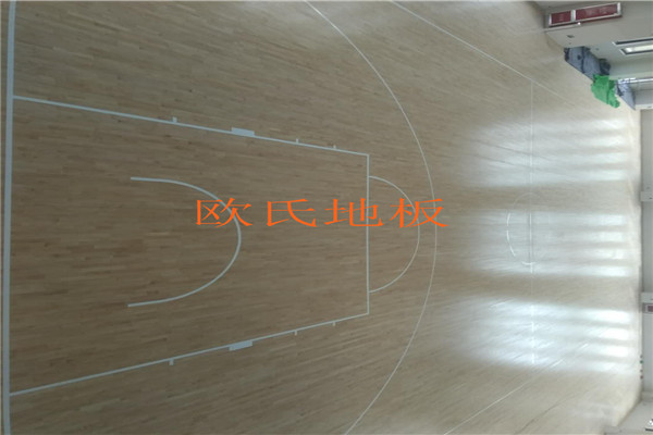 济南唐冶城905平双龙骨结构枫桦a板室内篮球馆木地板项目竣工